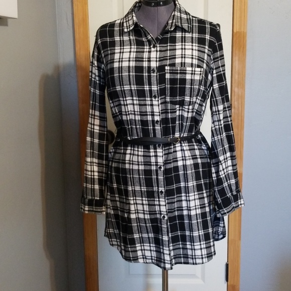 Forever 21 Dresses & Skirts - Plaid Forever 21 Shirt Dress w/ Belt